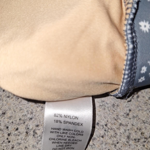 High-Waist Blue Floral Bikini Set - Sporty Scoop Top - Picture 12 of 12